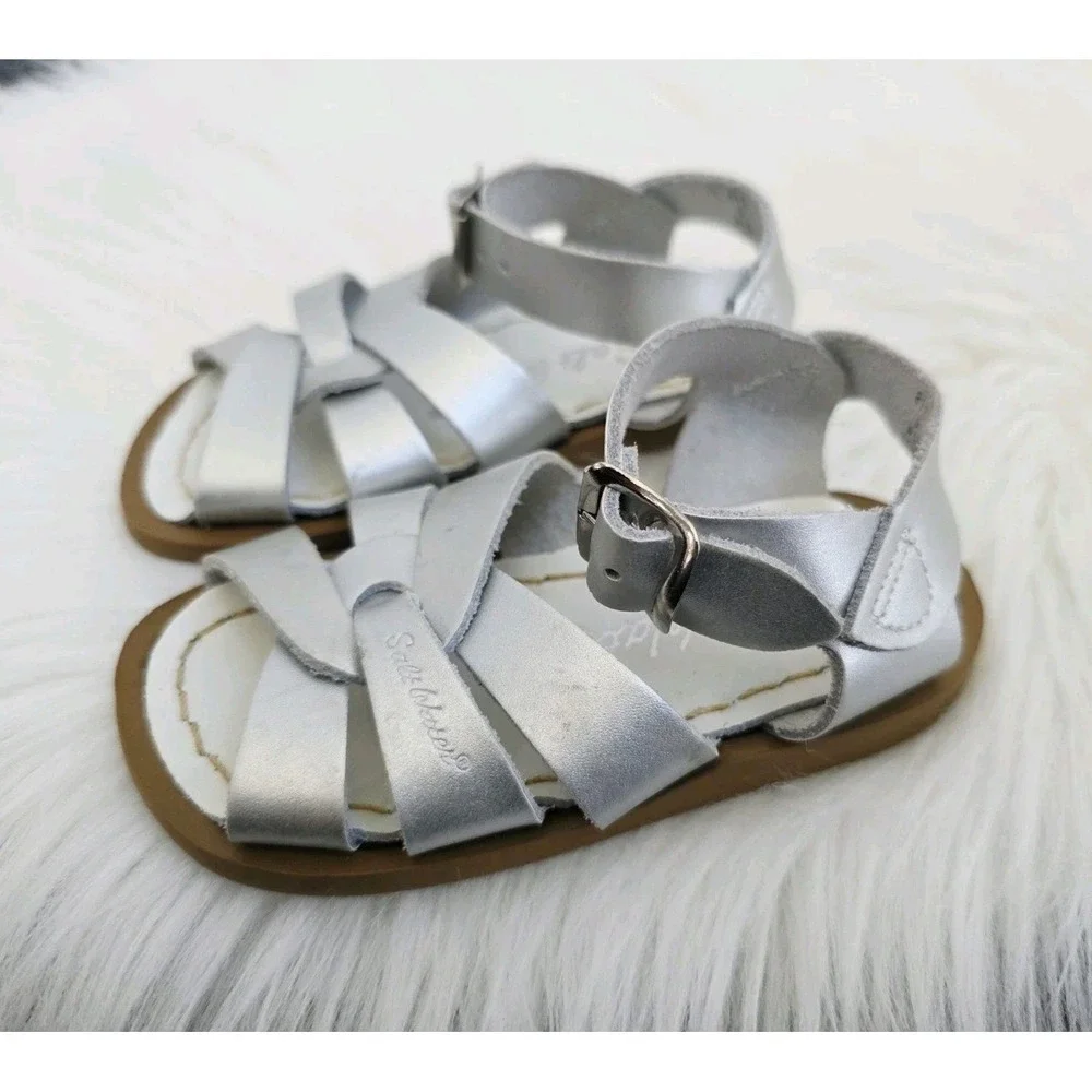 Salt Water Sandals Original Silver Leather Toddler Size 5 Buckle